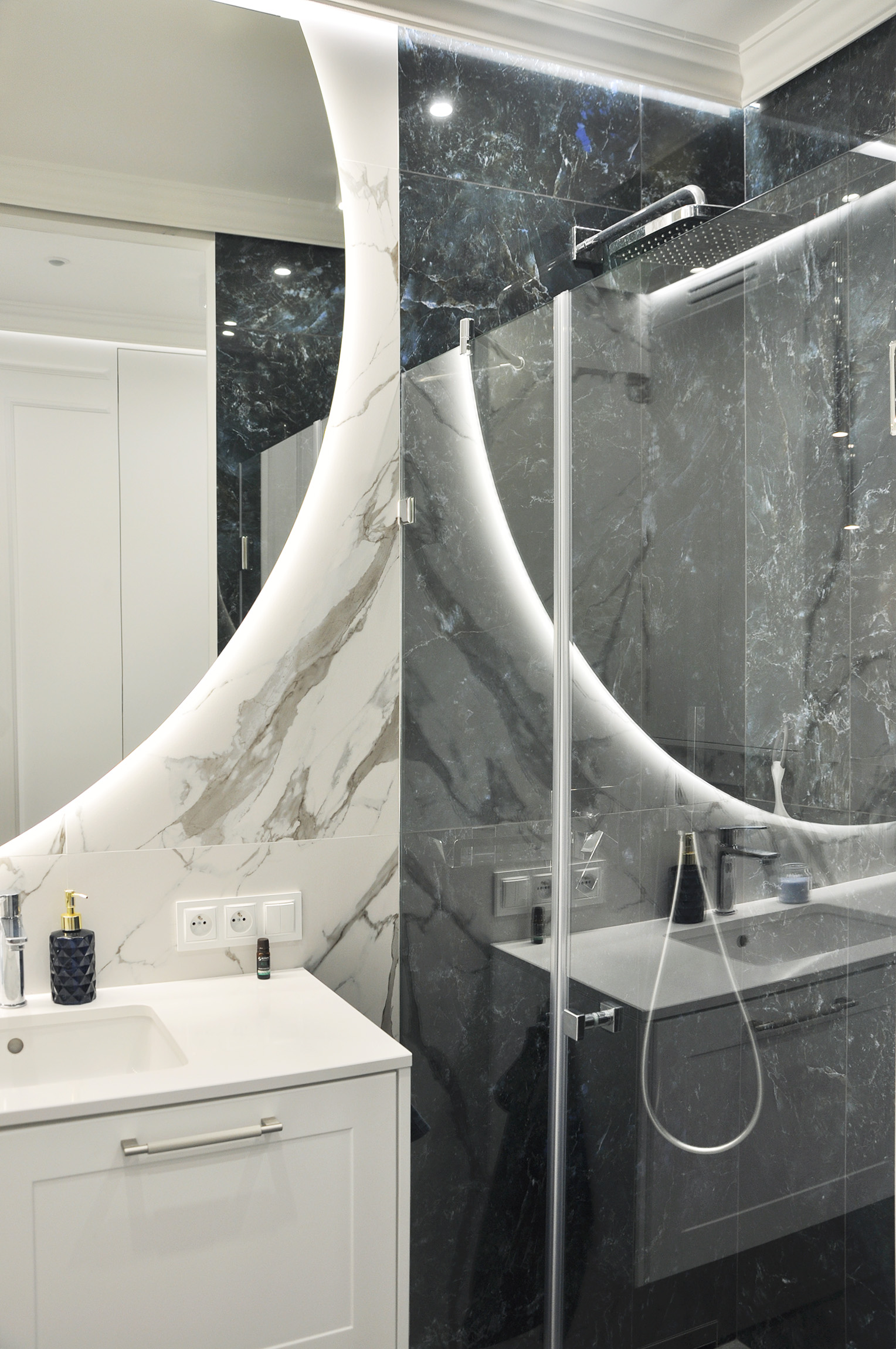 13 łazienka z prysznicem