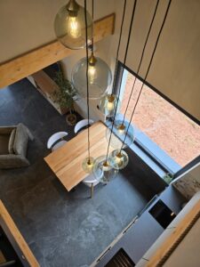 1000059731 widok z góry na jadalnię